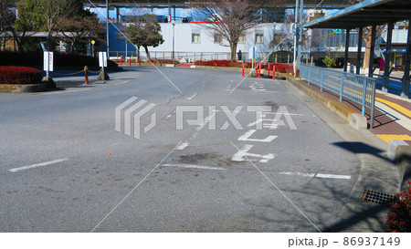 埼玉高速鉄道(埼玉スタジアム線)の東川口駅とその周辺の風景 埼玉高速鉄道(埼玉スタジアム線)の東川口駅とその周辺の風景 86937149
