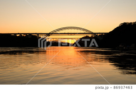 西海橋の朝日 西海橋の朝日 86937463