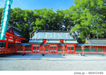 【和歌山県】快晴下の熊野速玉大社（熊野稲荷神社）上三殿 86943490