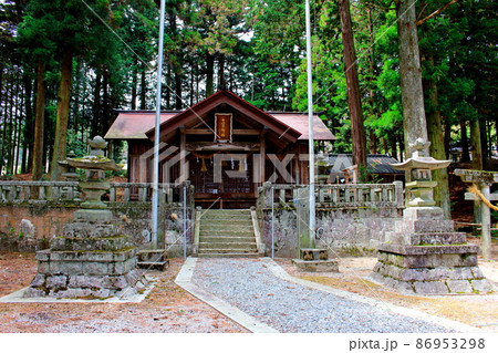 古来の神社仏閣　     信州の七窪神社 86953298