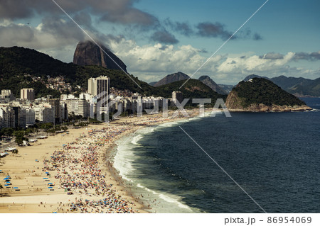 Rio de Janeiro beach 86954069