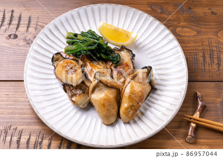 牡蠣のバター醤油ソテー 86957044