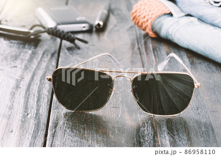 sunglasses 86958110