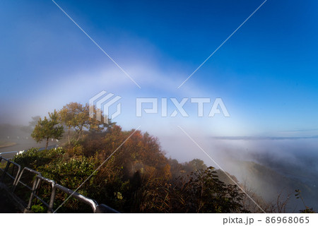山本山高原（新潟県小千谷市）沢山ポケットパークの白虹 86968065