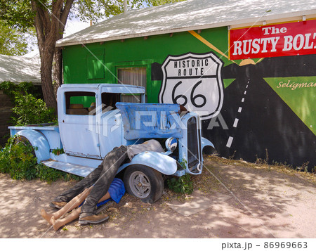 米アリゾナ州・ルート66 セリグマンの風景 米アリゾナ州・ルート66 セリグマンの風景 86969663