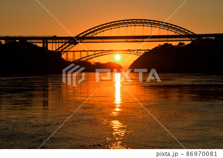 西海橋の朝日 西海橋の朝日 86970081
