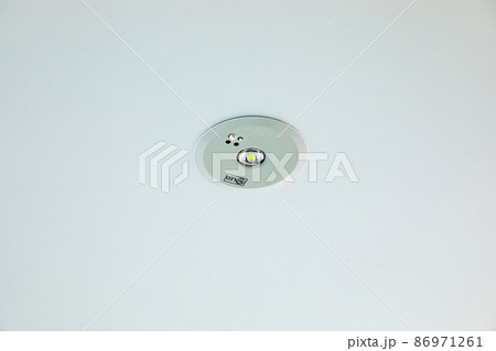 天井埋込 電池内蔵型LED非常灯 天井埋込 電池内蔵型LED非常灯 86971261