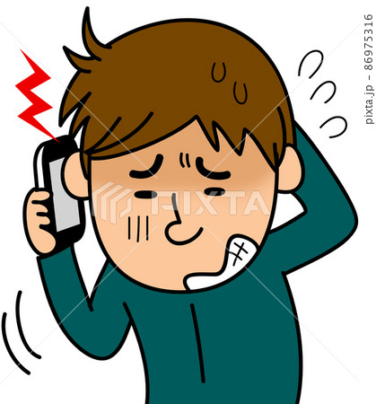 スマホで話しながら何かのトラブルで困っている男 86975316