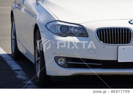 輸入車イメージ　BMW5シリーズのフロントマスク 86977799