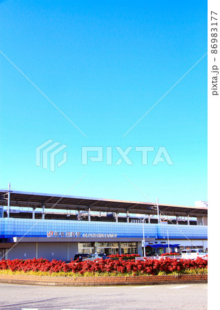 東海道新幹線、岐阜羽島駅の風景 86983177