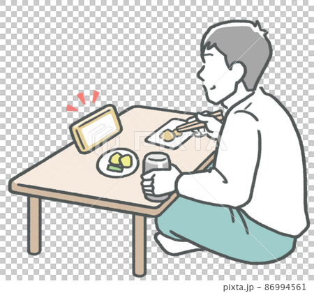 スマホで動画配信を見ながら、1人でご飯を食べる若い男性 86994561