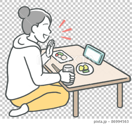 一邊吃米飯一邊向觀眾直播的微笑女人 一邊吃米飯一邊向觀眾直播的微笑女人 86994563