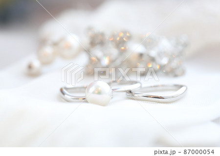 パールの婚約指輪と結婚指輪 87000054