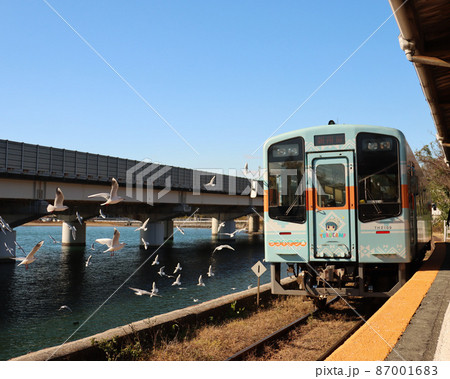 天浜線浜名湖佐久米駅のゆるキャン号 87001683