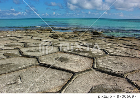 久米島の畳石 87006697