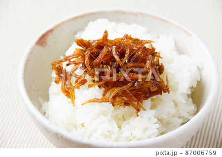 いかなごの釘煮ご飯 いかなごの釘煮ご飯 87006759