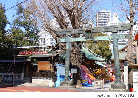 湯島天満宮表鳥居 銅鳥居 梅まつり ゆしまてんまんぐう 湯島神社 通称湯島天神 東京都文京区湯島 湯島天満宮表鳥居 銅鳥居 梅まつり ゆしまてんまんぐう 湯島神社 通称湯島天神 東京都文京区湯島 87007392