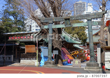 湯島天満宮表鳥居 銅鳥居 梅まつり ゆしまてんまんぐう 湯島神社 通称湯島天神 東京都文京区湯島 湯島天満宮表鳥居 銅鳥居 梅まつり ゆしまてんまんぐう 湯島神社 通称湯島天神 東京都文京区湯島 87007397