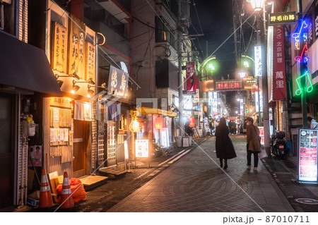 《神奈川県》野毛小路・ノスタルジックな飲み屋街 87010711