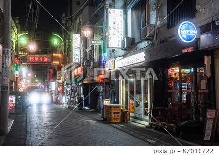 《神奈川県》野毛小路・ノスタルジックな飲み屋街 87010722
