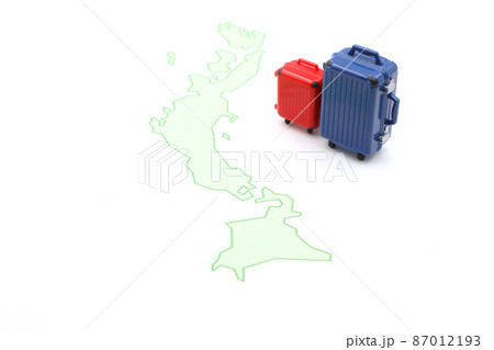トランクと日本地図　国内旅行 87012193
