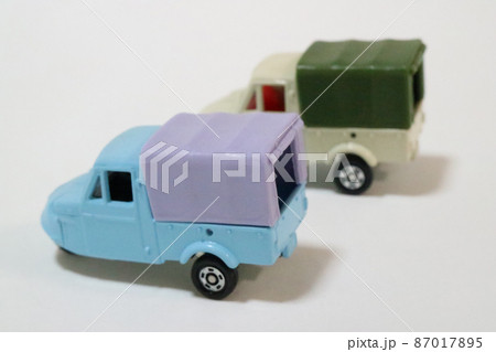 ミニカー（オート三輪2台） 87017895