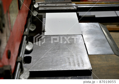 工場　製造業　シャーリング　せん断機　 87019055