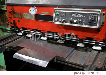 工場　製造業　シャーリング　せん断機　 87019059