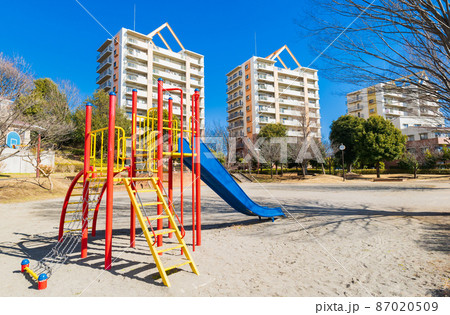 住宅街の公園 住宅街の公園 87020509