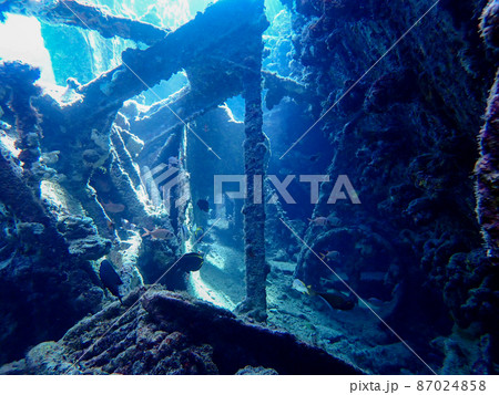 マリアナ諸島サイパン島の海中にある戦争跡 87024858