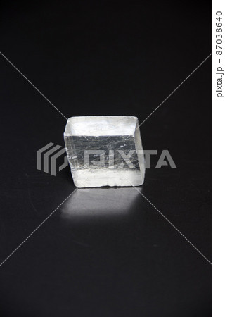 鉱物　氷州石　アイスランドスパー 87038640