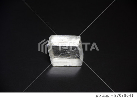 鉱物　氷州石　アイスランドスパー 87038641