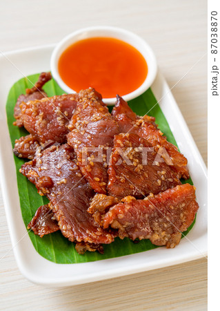 sun dried pork with sauce 87038870