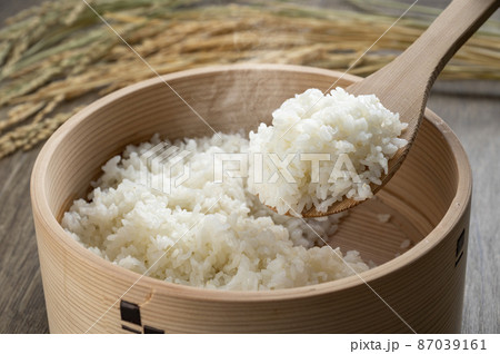 炊きたてご飯 おひつご飯 炊きたてご飯 おひつご飯 87039161