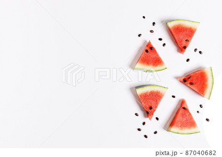 Fresh red watermelon slices 87040682