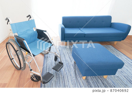 車いすが置かれたリビングルーム ※プロパティリリース取得済み 車いすが置かれたリビングルーム ※プロパティリリース取得済み 87040692