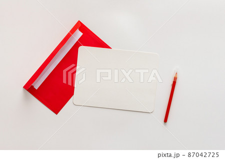 Greeting card or invitation mockup 87042725