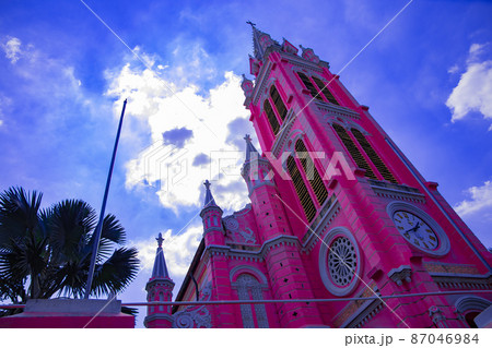 ホーチミンのピンク教会【ベトナムイメージ】 87046984