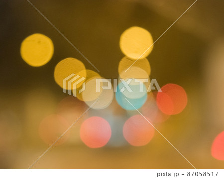Blurry beautiful bokeh from light sources in tunnel 87058517