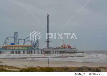 Galveston Island Historic Pleasure Pier on the Gulf of Mexico at Galveston Island, Galveston, Texas Galveston Island Historic Pleasure Pier on the Gulf of Mexico at Galveston Island, Galveston, Texas 87067760