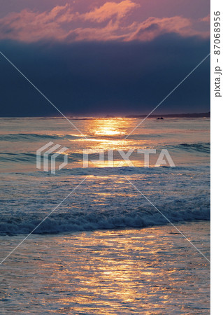 Sunset above sea Sunset above sea 87068956