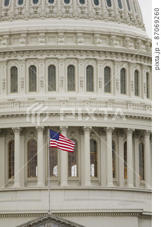 USA, DC, Washington, American flag at US Capitol Building 87069260