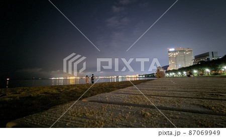 【福岡】夜の海岸 87069949