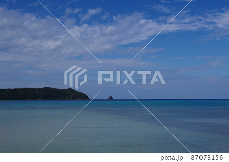 奄美大島 笠利町 ビーチ 南国の透明度高く綺麗なビーチ 奄美大島 笠利町 ビーチ 南国の透明度高く綺麗なビーチ 87073156