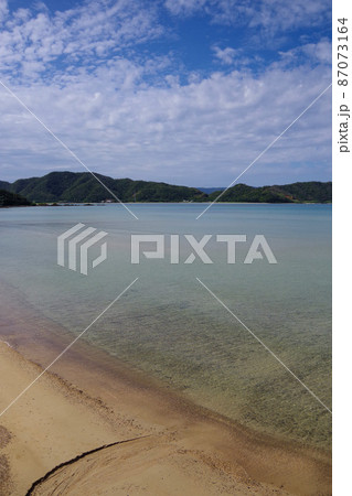 奄美大島 笠利町 ビーチ 南国の透明度高く綺麗なビーチ 奄美大島 笠利町 ビーチ 南国の透明度高く綺麗なビーチ 87073164