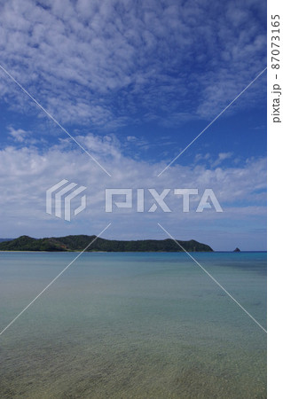 奄美大島 笠利町 ビーチ 南国の透明度高く綺麗なビーチ 奄美大島 笠利町 ビーチ 南国の透明度高く綺麗なビーチ 87073165