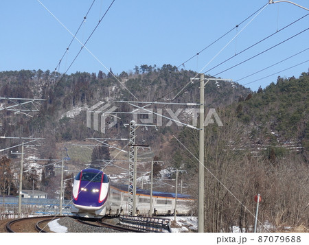 冬の山形新幹線　”つばさ号” 87079688