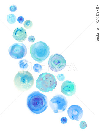 水彩で描いた水色の丸がバランス良く並んでいる 87085387