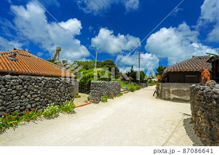 沖縄 竹富島の風景 沖縄 竹富島の風景 87086641