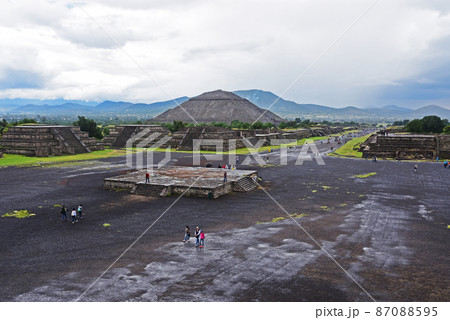 ラテンアメリカ最大の都市遺跡、メキシコのテオティワカン Teotihuacan ラテンアメリカ最大の都市遺跡、メキシコのテオティワカン Teotihuacan 87088595